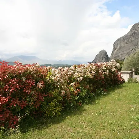 Under Meteora Βίλα Καλαμπάκα