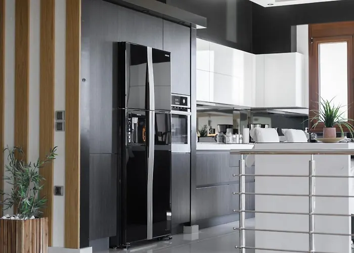 Villa Under Meteora *