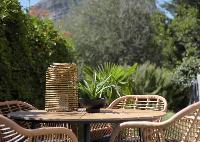 Under Meteora Kalambaka